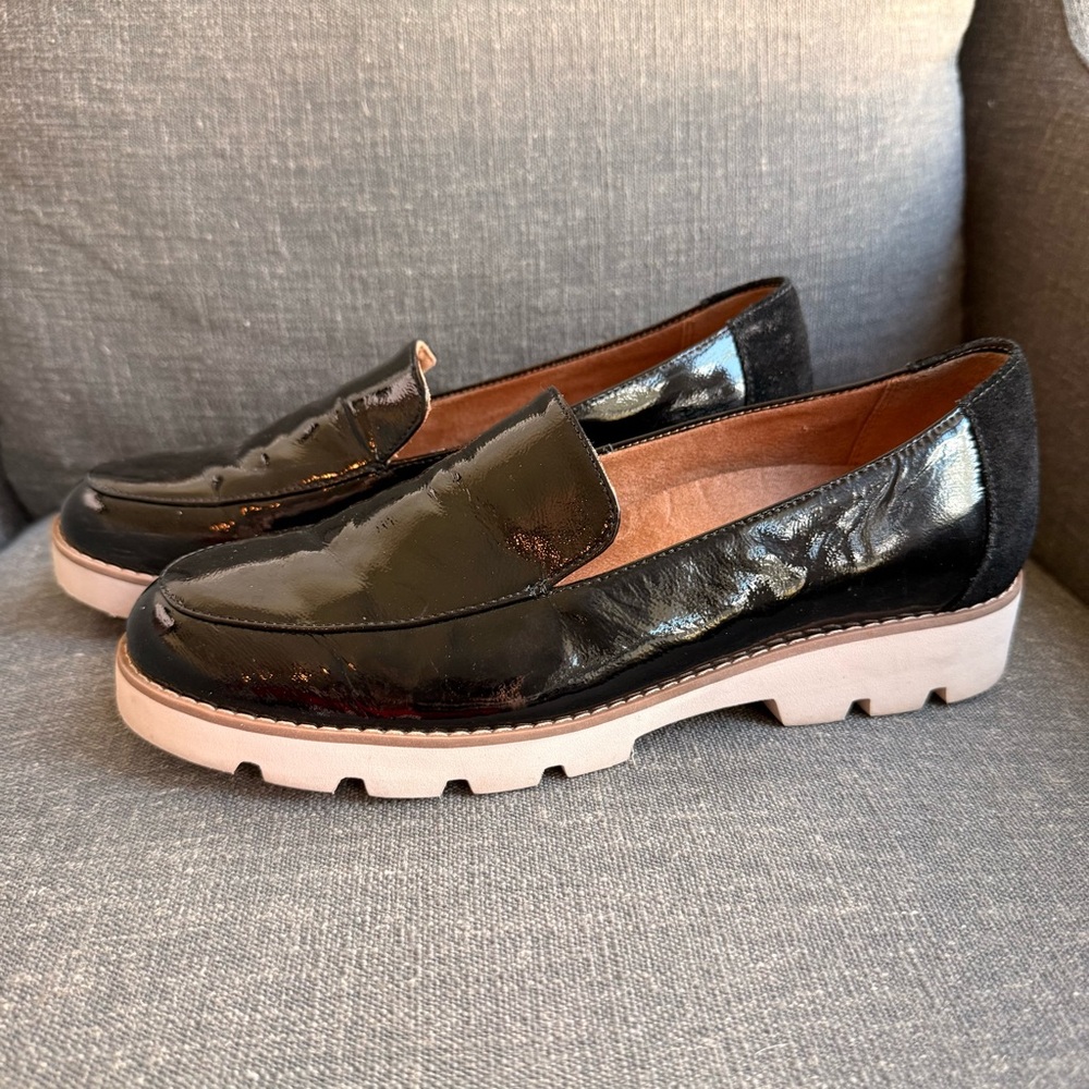 Vionic Womens Kensley Black Patent Leather Slip On Loafers Shoes